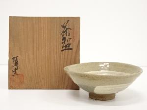 阿漕窯造　刷毛目茶碗（共箱）